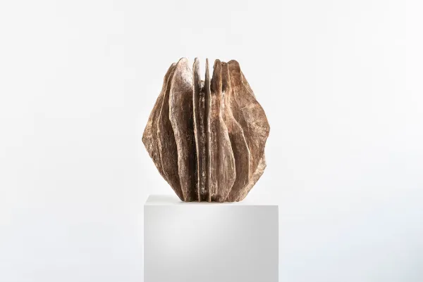 Intimate Bond, de Arik Levy. Vista de la exposición en Marquesa Gallery