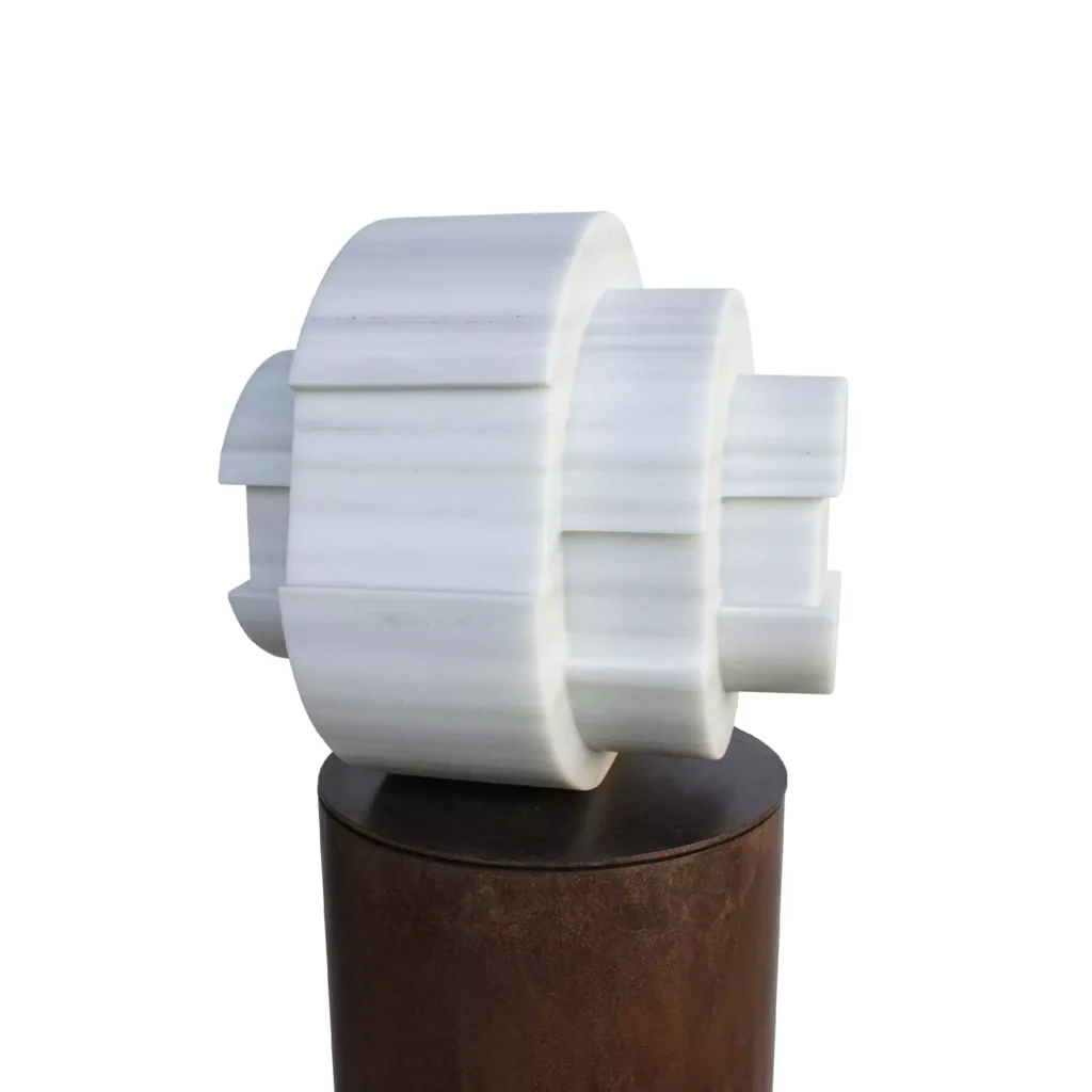 escultura de borja barrajon Rotacion-de-Linea-Alternativa-VI-35-x-35-x-35-cm.-Marmol-blanco-Macael-2023.