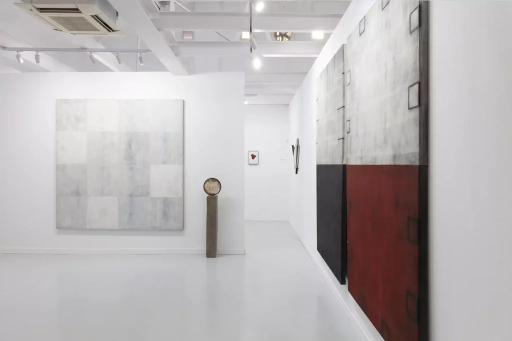 Exposición AHUECAR de Santiago Serrano en Marquesa Gallery