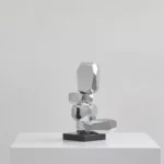 ariklevy_microrockformationwoodbronze23_2025_broncecromadoconacabadopulidoespejo_23x15.5x14cm.