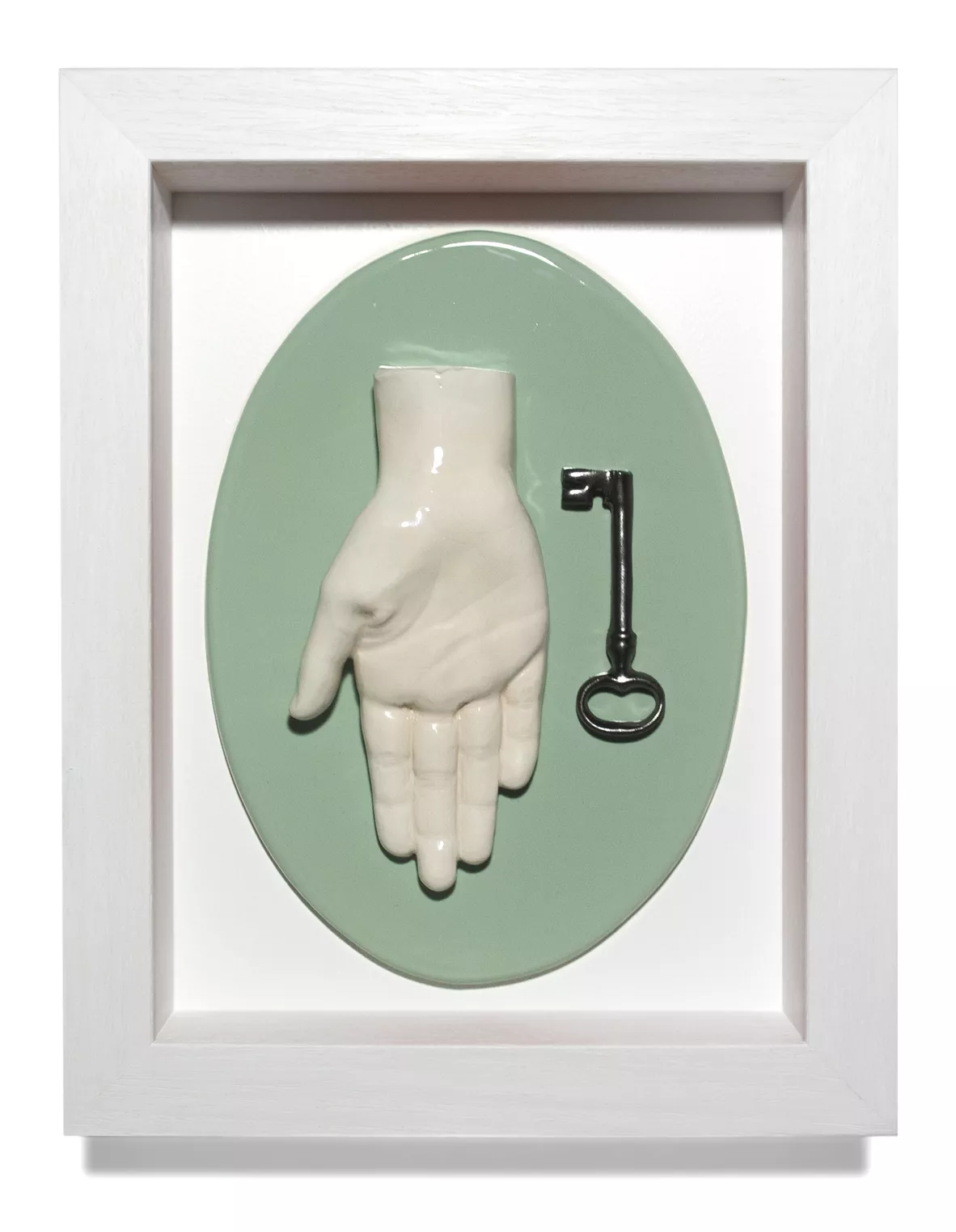 Breviario - Mano chiave Terracota, cerámica y madera 34 x 26 x 8 cm.
